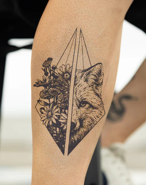 Wolf & Roses